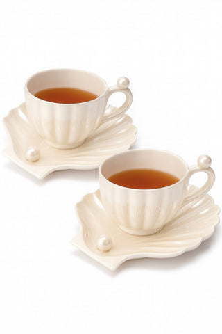 Marée de Pearl – Seashell Ceramic Teacup & Plate Set (Set of 2)