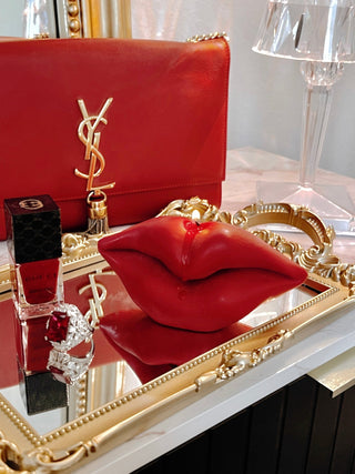 Red Lips Candle 5.