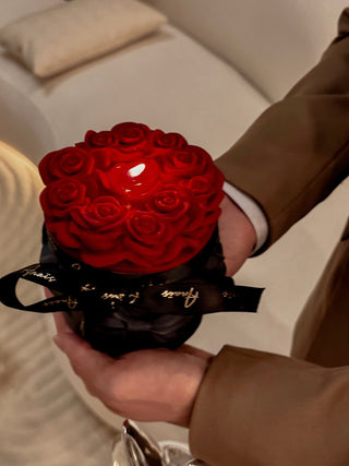Lavish Rose Bouquet Candle in Lipstick - XXL.