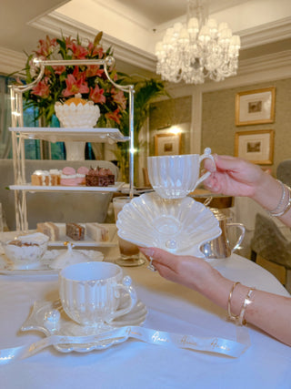 Marée de Pearl – Seashell Ceramic Teacup & Plate Set (Set of 2)