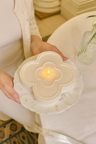 Maison Luxe Cake Candle - XXL