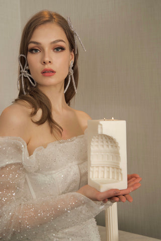 ‘When in Rome’ 2-Wick Candle