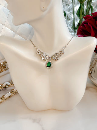 Angel’s Wings Emerald Rhinestones Necklace