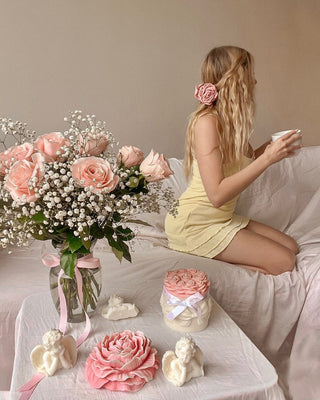 Lavish Rose Bouquet Candle in Pink - XXL featured in an influencer's Instagram post.