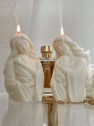 ‘Mom & I’ Candle.