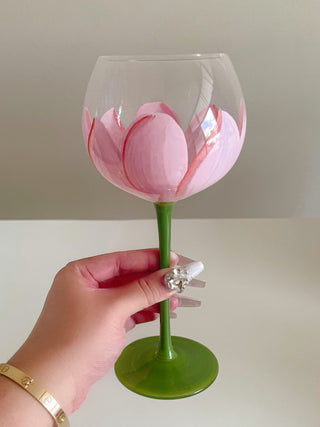 Summer Flower Glass Cup in Pink.