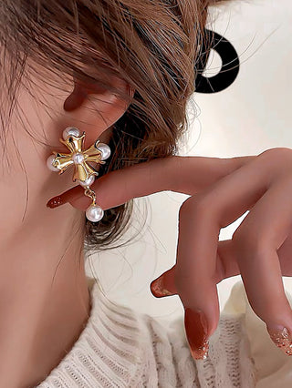 Sol Pearl Earrings