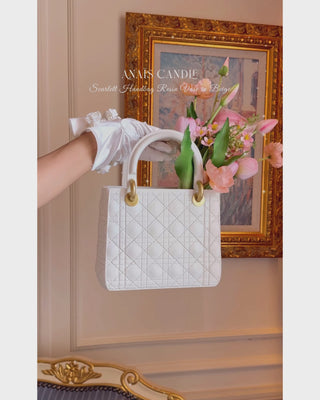 Scarlett Handbag Resin Vase in Beige promotional video.