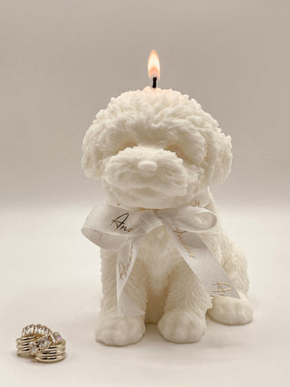 Anaïs Puppy Candle in White.