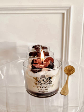 Anaïs Tiramisu Candle.