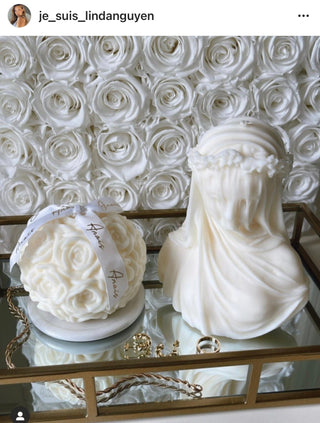 Flower Romance in White - Anaïs Candle 8.