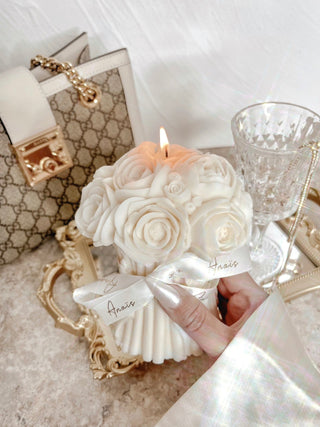 Grandeur Bouquet Candle.