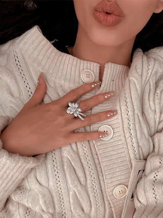 Harlow Adjustable Ring.