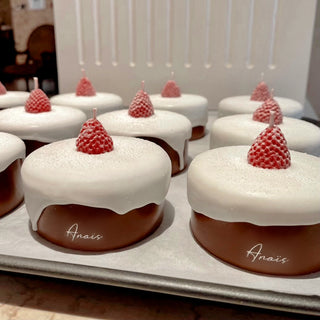 Strawberry Chocolate Cake Candle.