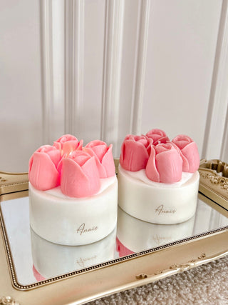 Amélie Tulips Bouquet Candle.