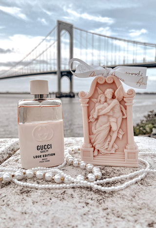 Love Story Set in Blush Pink & White.