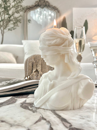Lady Mystique Candle