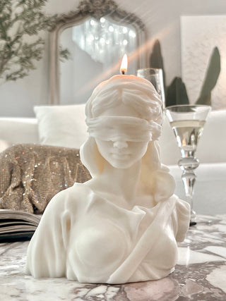 Lady Mystique Candle
