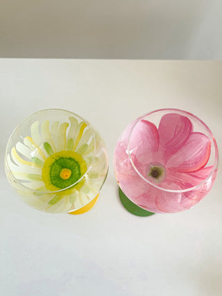 Summer Flower Glass Cup in Pink.