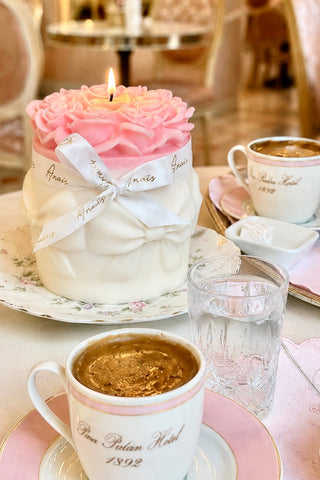 Lavish Rose Bouquet Candle in Pink - XXL