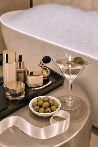 Olive Étoile Martini Candle