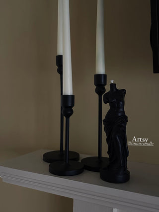 The Venus Candle in Ultra Black