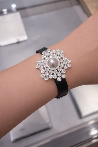 Celestial Bloom Genuine Tahitian South Sea Pearl Bracelet
