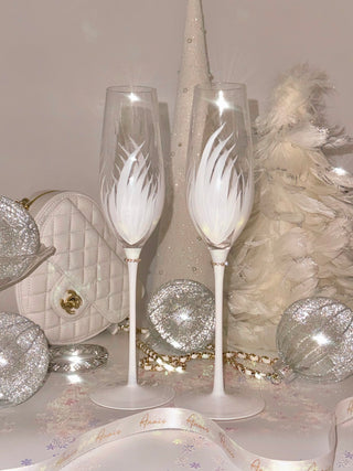 Feather Bliss Champagne Flute Set of 2 - Exclusive Design