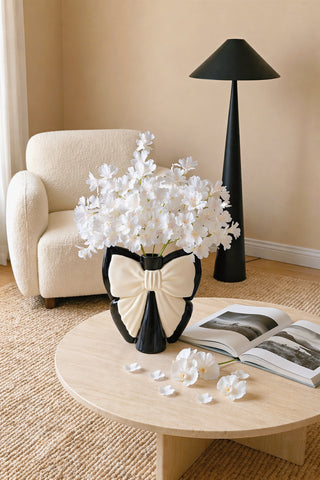 Chérie Bow Tie Resin Vase