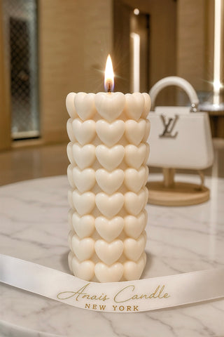 The Million Hearts Candle featured as wedding favors for every guest.