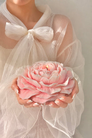 Blooming Peony Candle - XXL