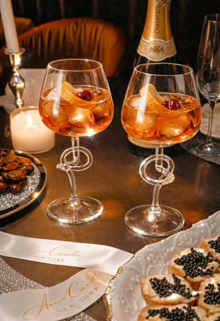 The Versailles Knot Glasses Set of 2, original design by Anais Decor for Anaïs Drinkware.
