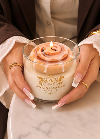 Cinnamon Roll Crème Candle - XL