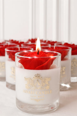 Je T’aime Rose Candle is made with triple-filtered wax and all-natural soy wax only.