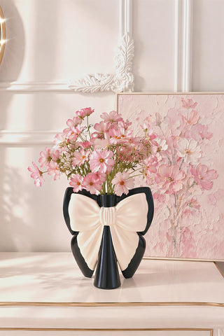 Chérie Bow Tie Resin Vase