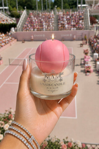 Club de Tennis Candle in Chérie Pink