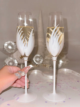 Feather Bliss Champagne Flute Set of 2 - Exclusive Design