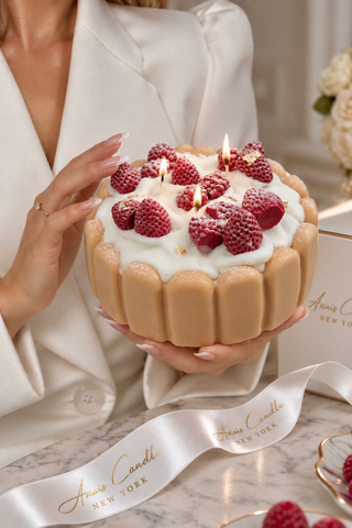 La Fraise Strawberry Charlotte Cake Candle – XXL
