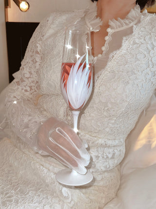 Feather Bliss Champagne Flute Set of 2 - Exclusive Design