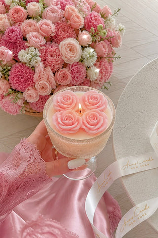 La Vie en Rose Candle