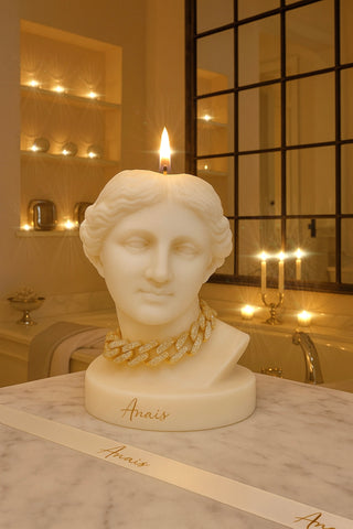 Anaïs Venus Portrait