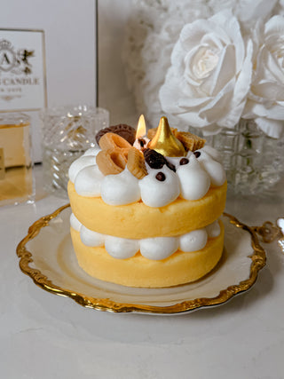 Honey Gold Gâteau Cake Candle