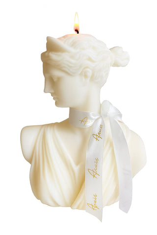 Victoria Candle