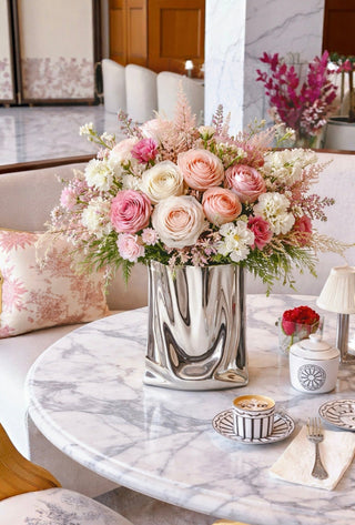 Luxe Bag Vase - Silver Electroplated in a luxurious 5-star hotel and mansion.