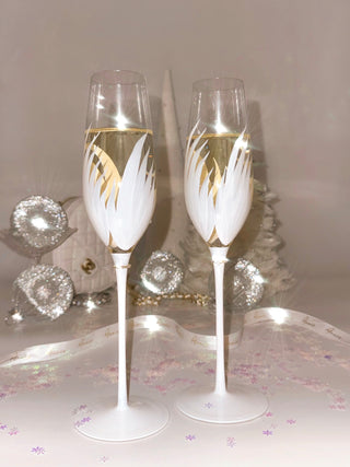 Feather Bliss Champagne Flute Set of 2 - Exclusive Design