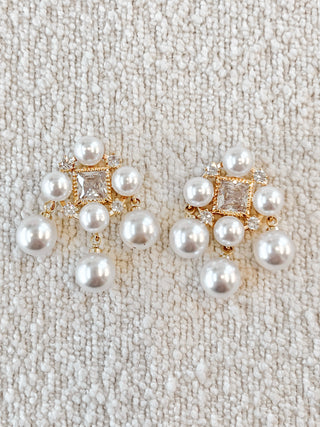 Maeve Pearl With Rhinestones Earrings.