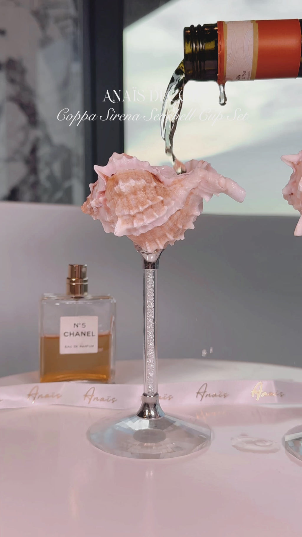 Promotional video with music for the Coppa Sirena Seashell Cup™️ Set of 2.