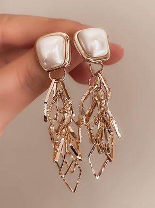 Rowan Pearl Earrings.