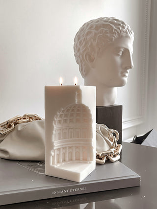 ‘When in Rome’ 2-Wick Candle.