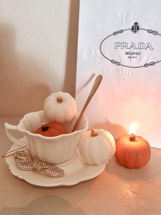 Autumn Pumpkin Candle Set.